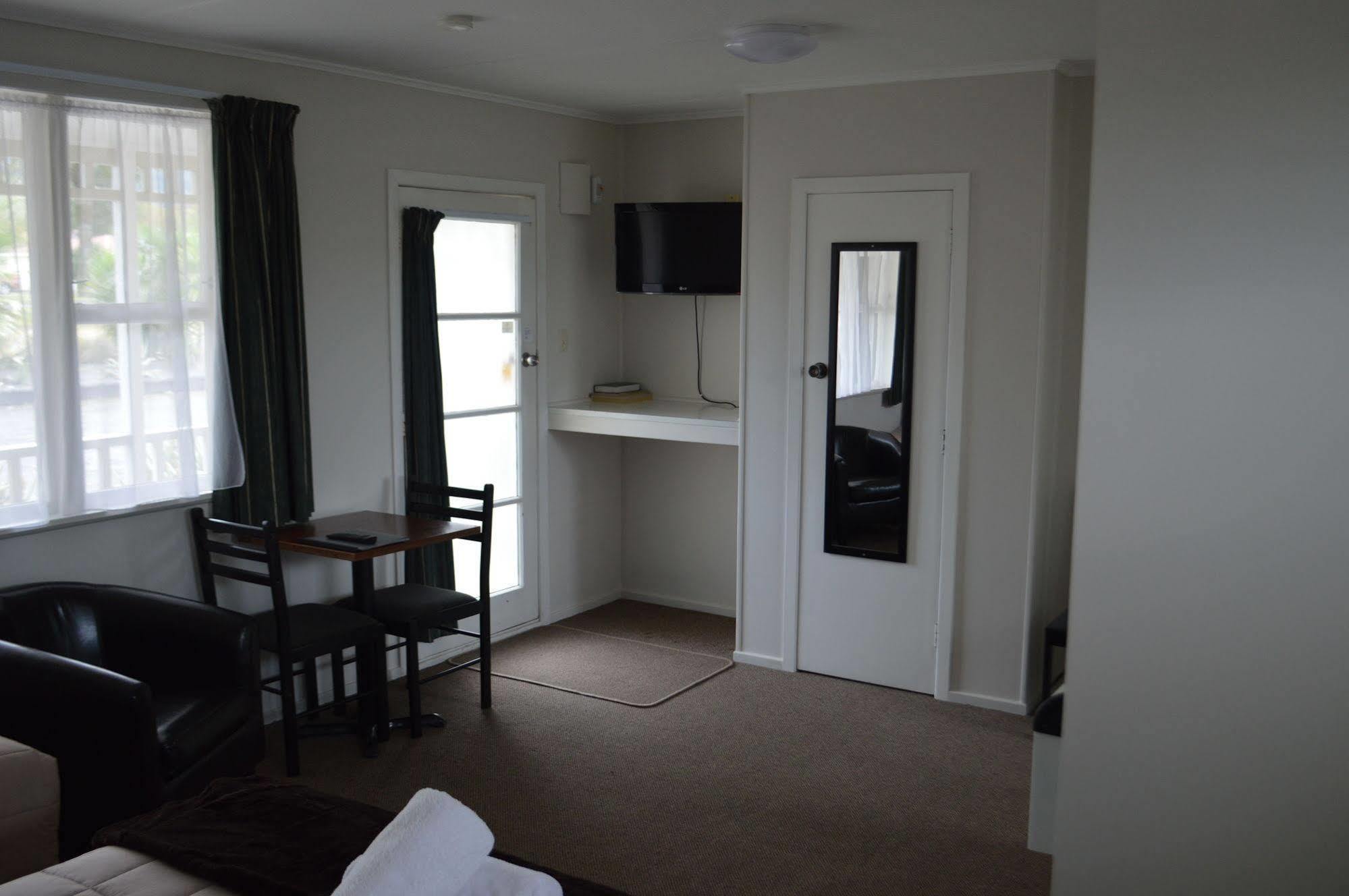 Palm Motel Waihi Buitenkant foto